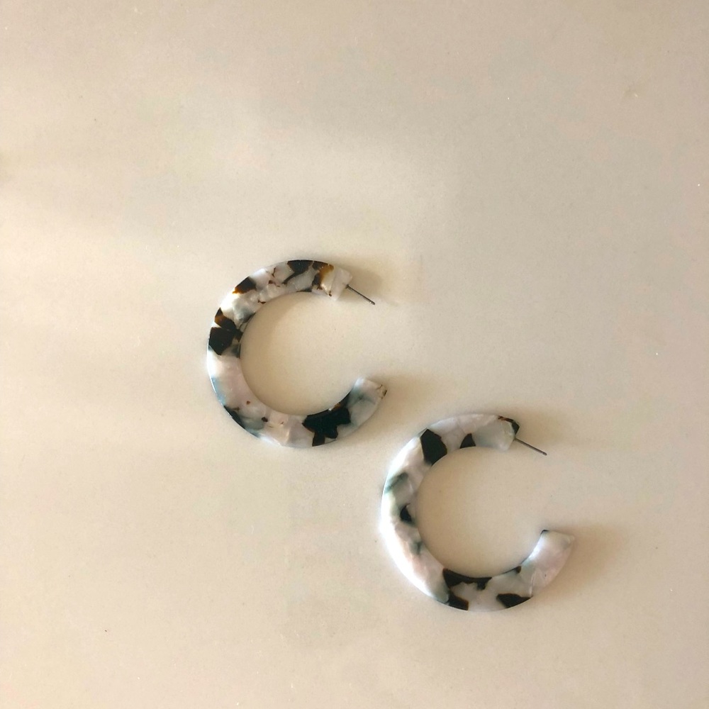 Madewell Acrylic Hoops